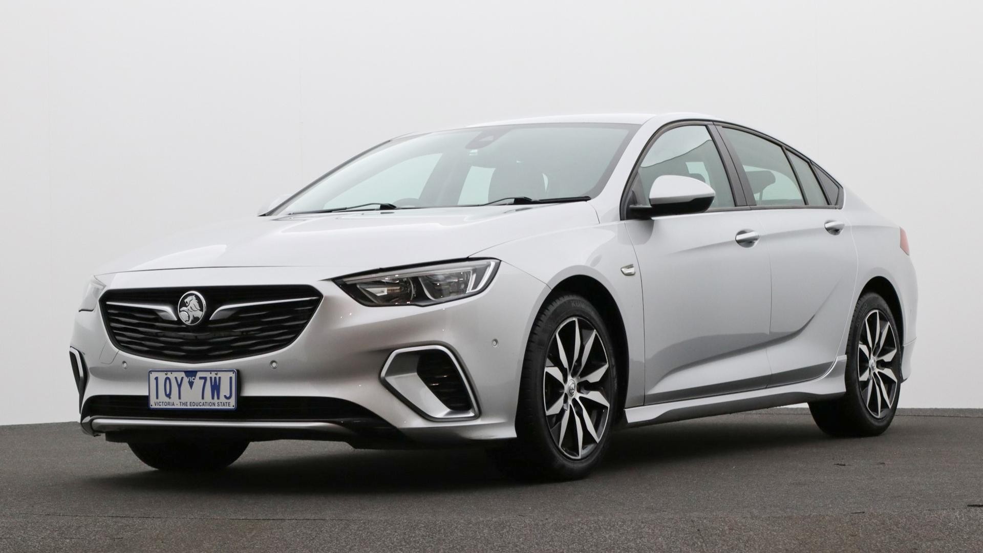 Holden Commodore image 1