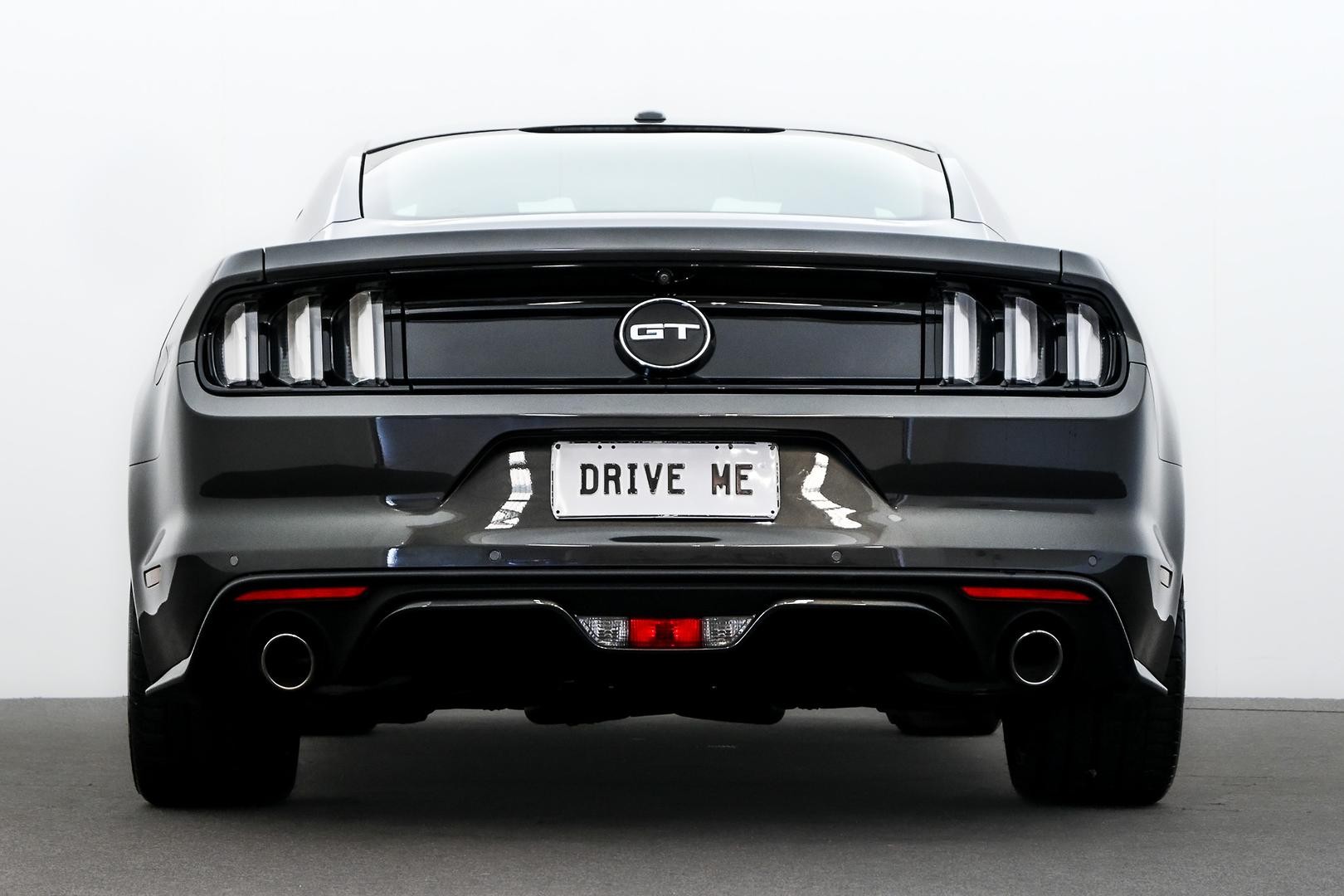 Ford Mustang image 3