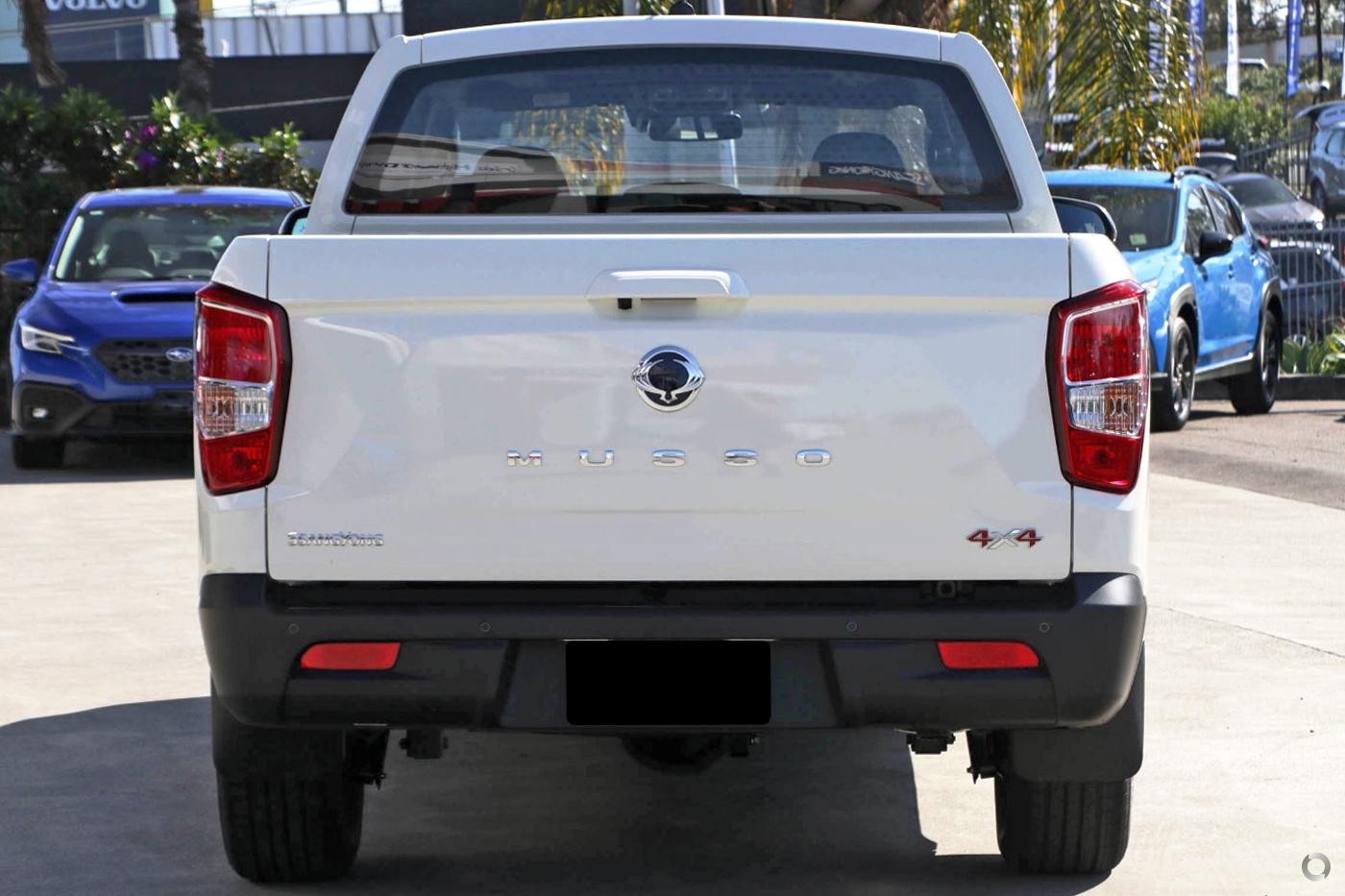 Kgm Ssangyong Musso image 3