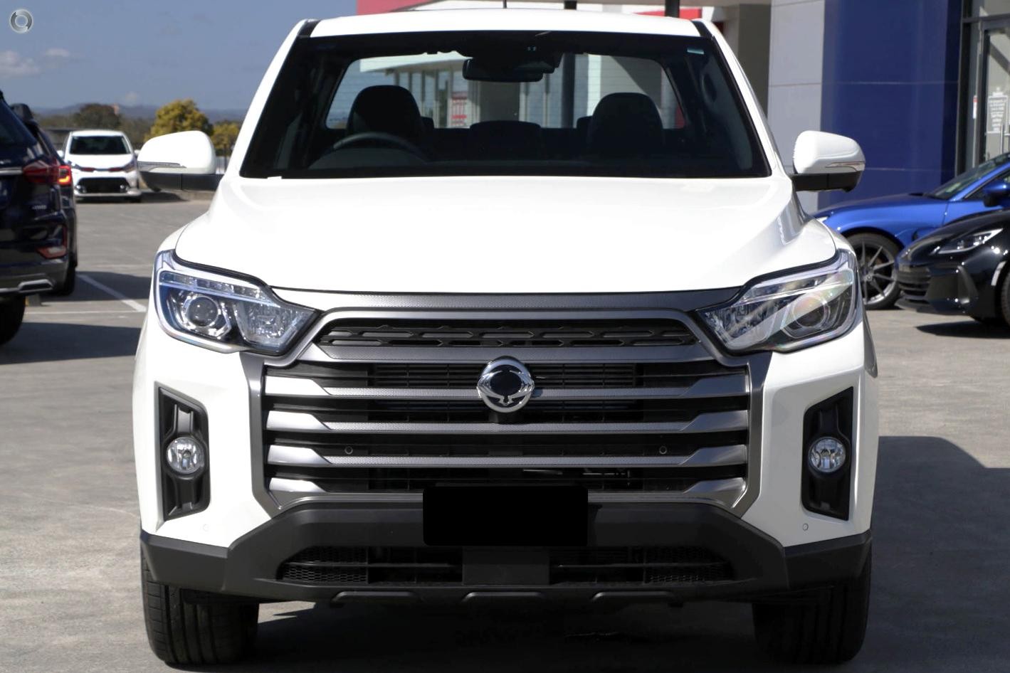 Kgm Ssangyong Musso image 2