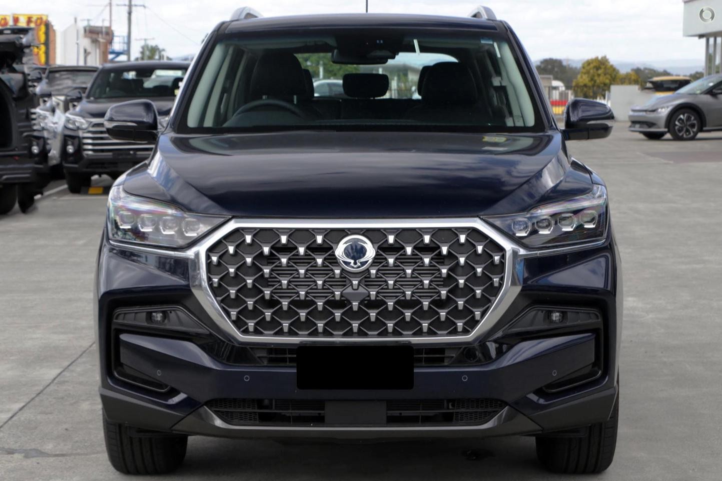 Ssangyong Rexton image 2