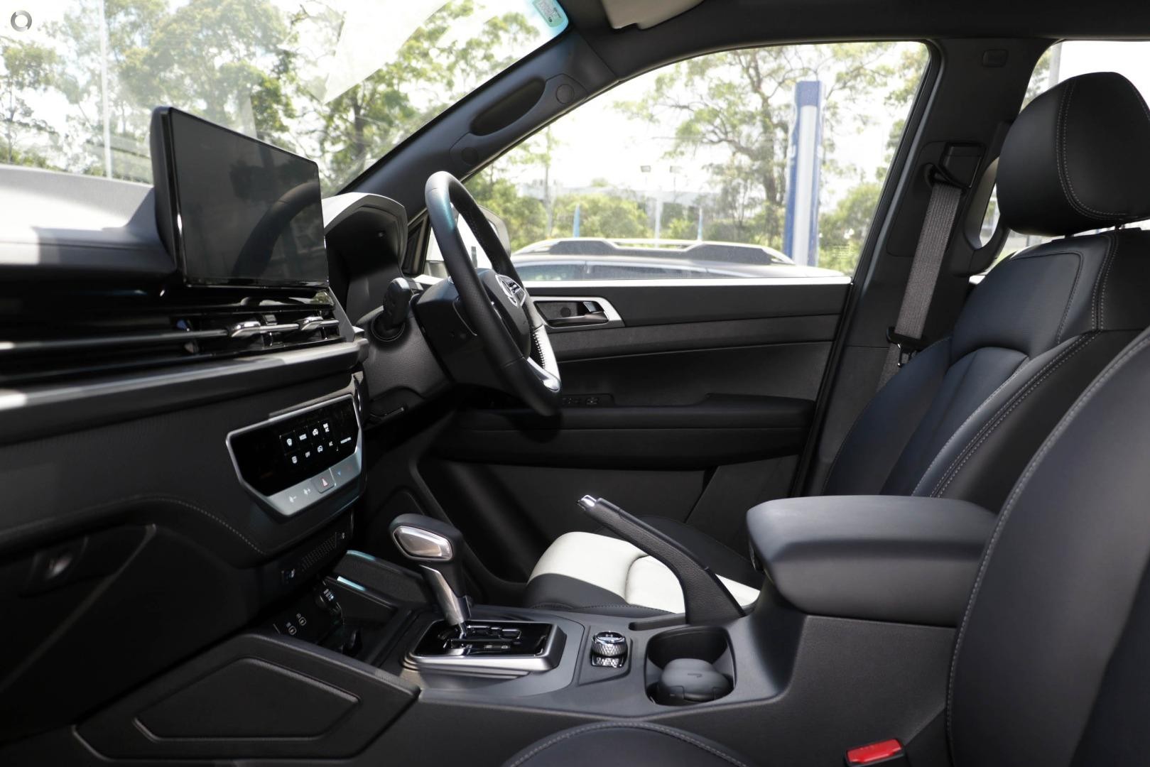 Ssangyong Musso image 1