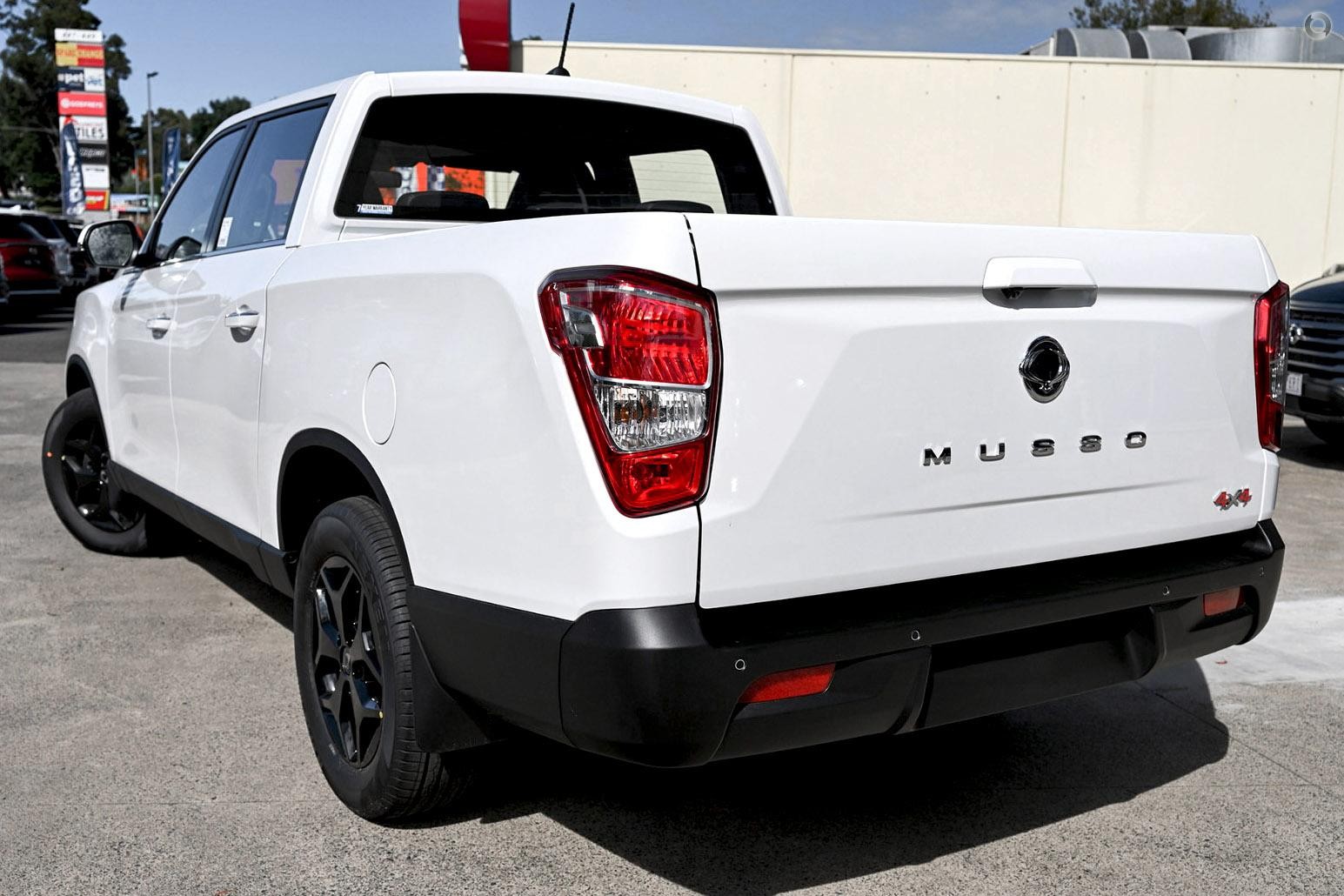 Ssangyong Musso image 4