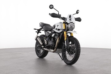 https://dvg-vehicle-assets.s3.amazonaws.com/SCRMXCWHITE/dv0o1ifxy33dutw6st4nuueay.jpg