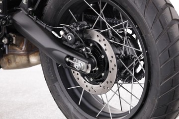 https://dvg-vehicle-assets.s3.amazonaws.com/SCRMXCWHITE/ehf9ooq8eo1j6mtsz7dem3fft.jpg
