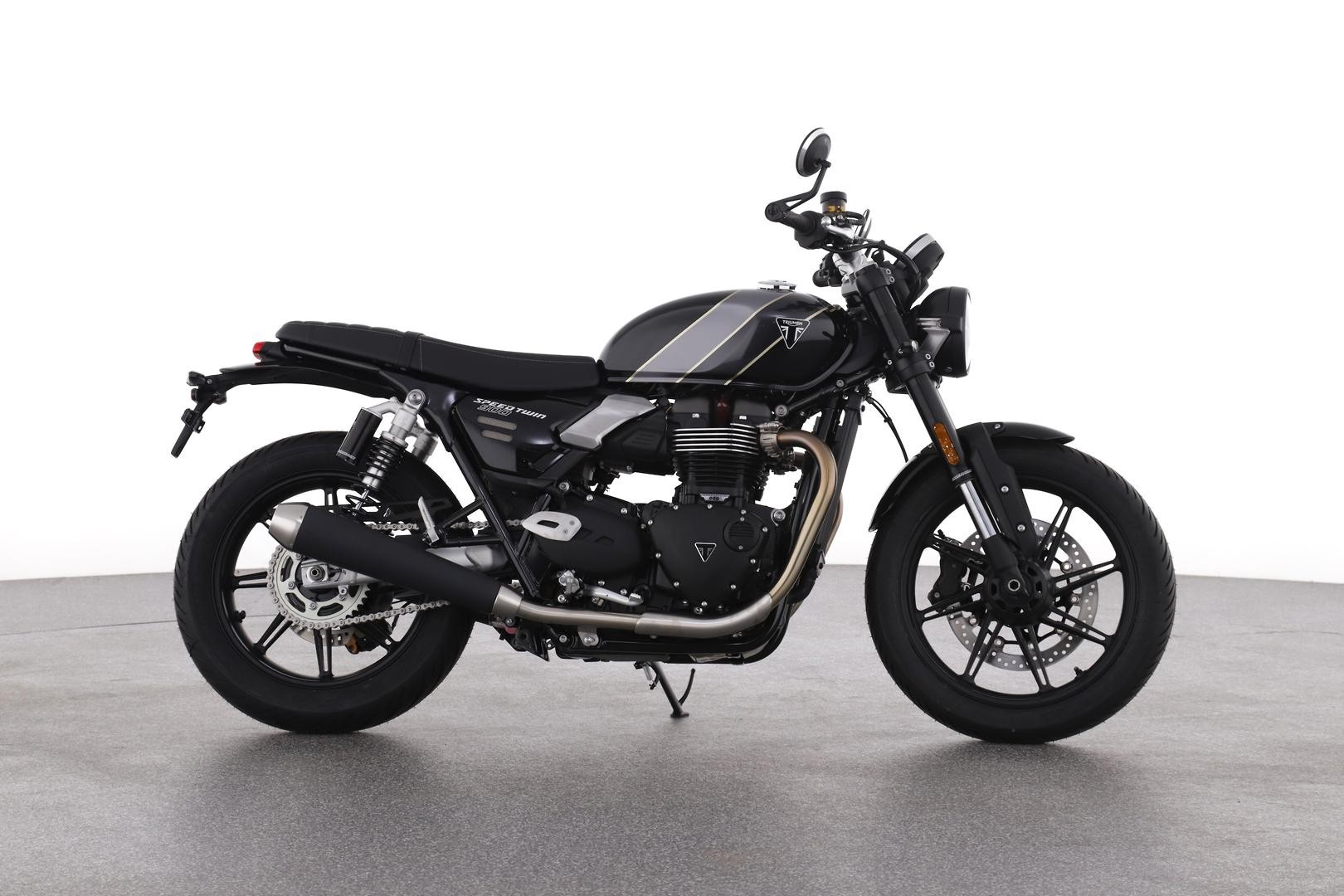 Triumph Speed Twin 900 image 1