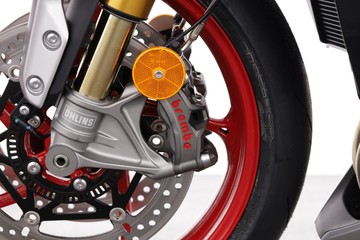 https://dvg-vehicle-assets.s3.amazonaws.com/STREEET765RX/21lk3gryiz3hlngqjz3y4wsdu.jpg