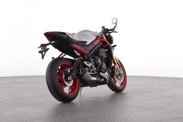 https://dvg-vehicle-assets.s3.amazonaws.com/STREEET765RX/6li66o34zlrshzox1vc70xqu5.jpg