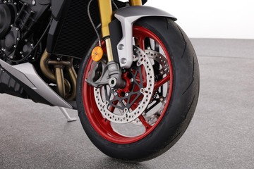 https://dvg-vehicle-assets.s3.amazonaws.com/STREEET765RX/bnfdedt70tsv1msfwme1hytl1.jpg
