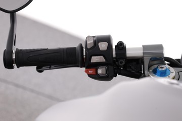 https://dvg-vehicle-assets.s3.amazonaws.com/STREEET765RX/cczbedxllufsc2oioyf9lapva.jpg