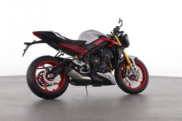 https://dvg-vehicle-assets.s3.amazonaws.com/STREEET765RX/es2e5vuaqqzerevf17p22vaj0.jpg
