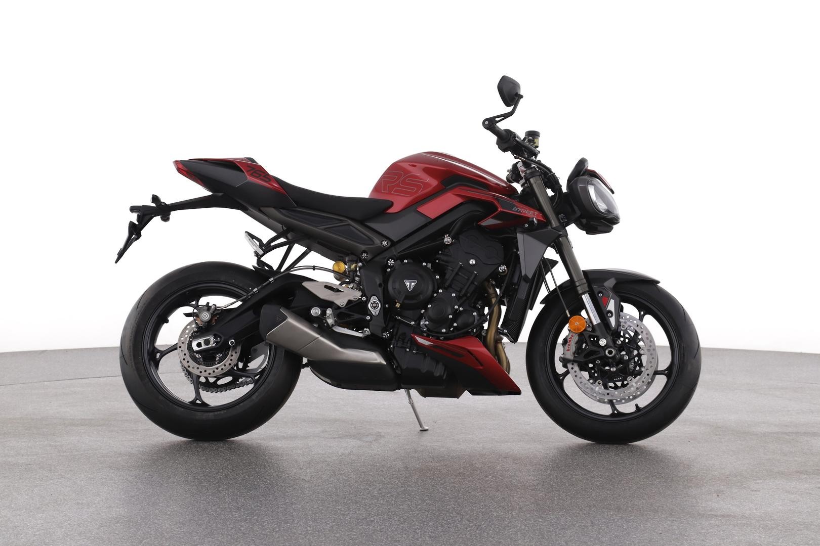 Triumph Street Triple Rs image 1