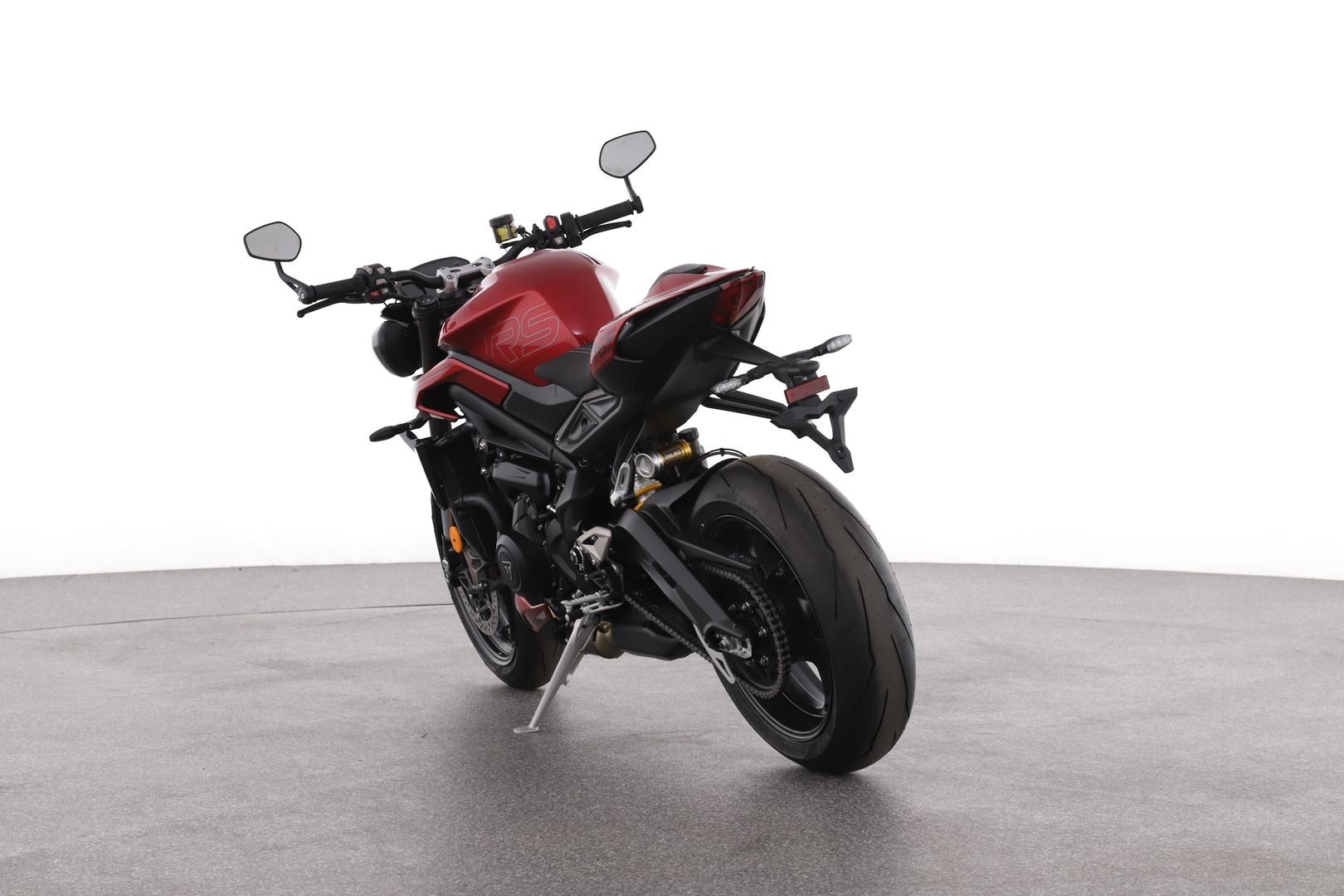 Triumph Street Triple Rs image 3