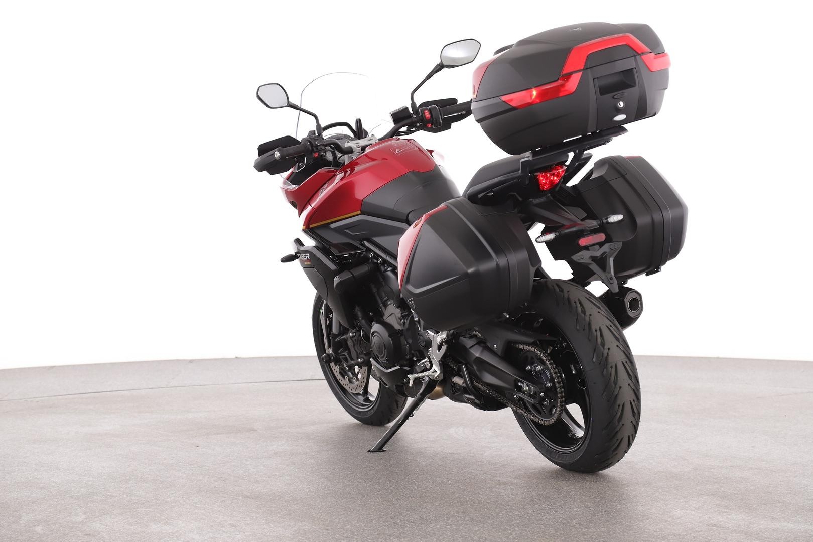 Triumph Tiger Sport 800 Tour image 3