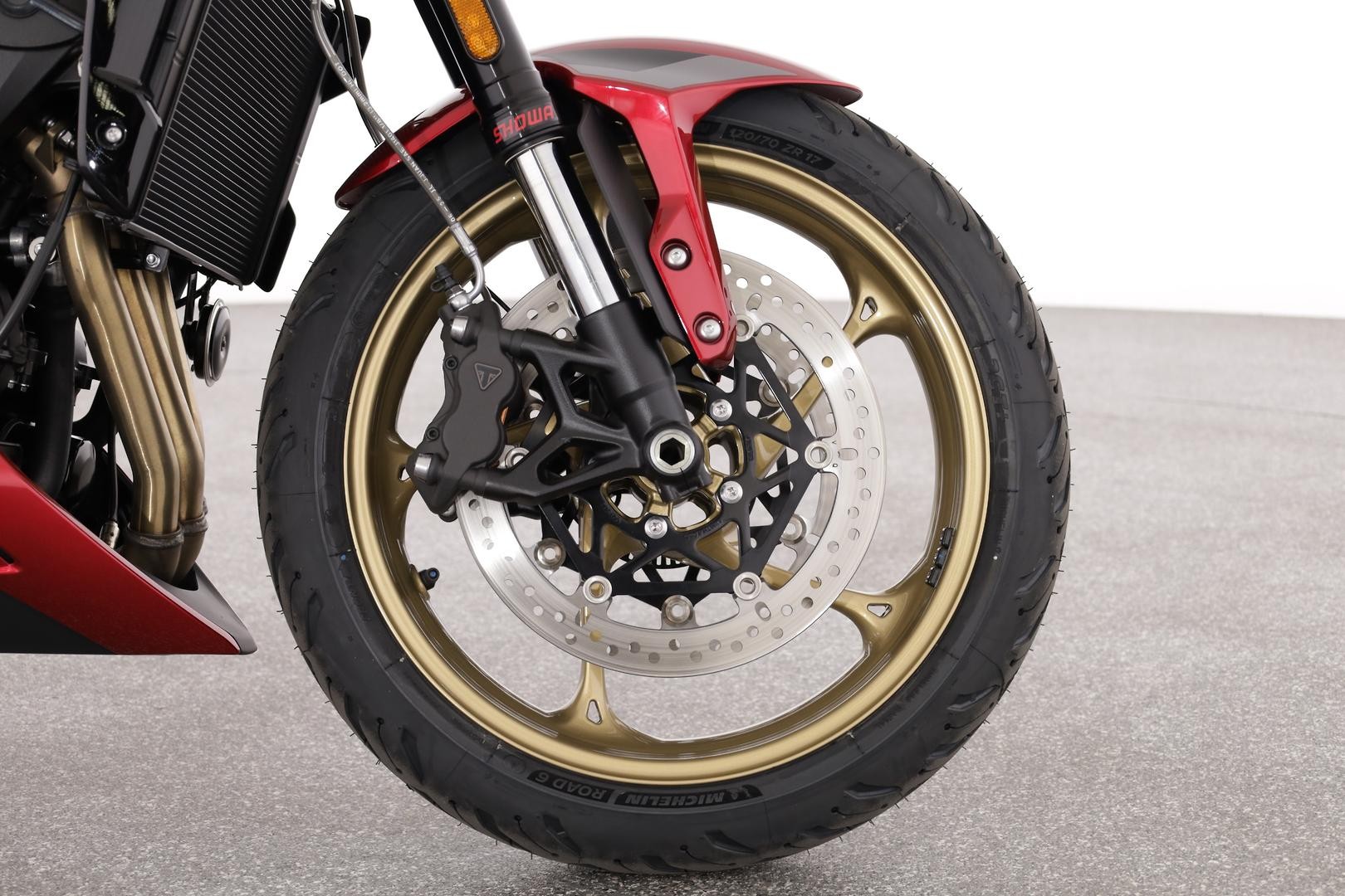 Triumph Trident 800 image 4