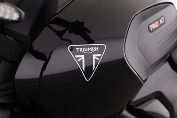 https://dvg-vehicle-assets.s3.amazonaws.com/TRIBLACK/37xyykge7tvg9bya82pi6xoc0.jpg