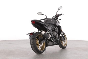https://dvg-vehicle-assets.s3.amazonaws.com/TRIBLACK/72smhyh4fllt5oxioqx1ag7jw.jpg