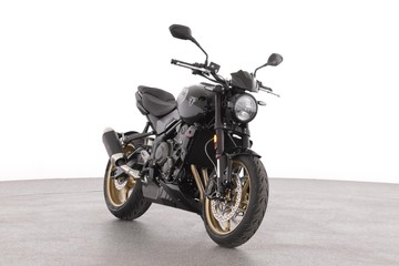 https://dvg-vehicle-assets.s3.amazonaws.com/TRIBLACK/7fq592ibq1e30e8t43aunt9af.jpg