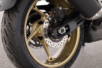 https://dvg-vehicle-assets.s3.amazonaws.com/TRIBLACK/8b355z64a78yvn6nche7q8t4s.jpg
