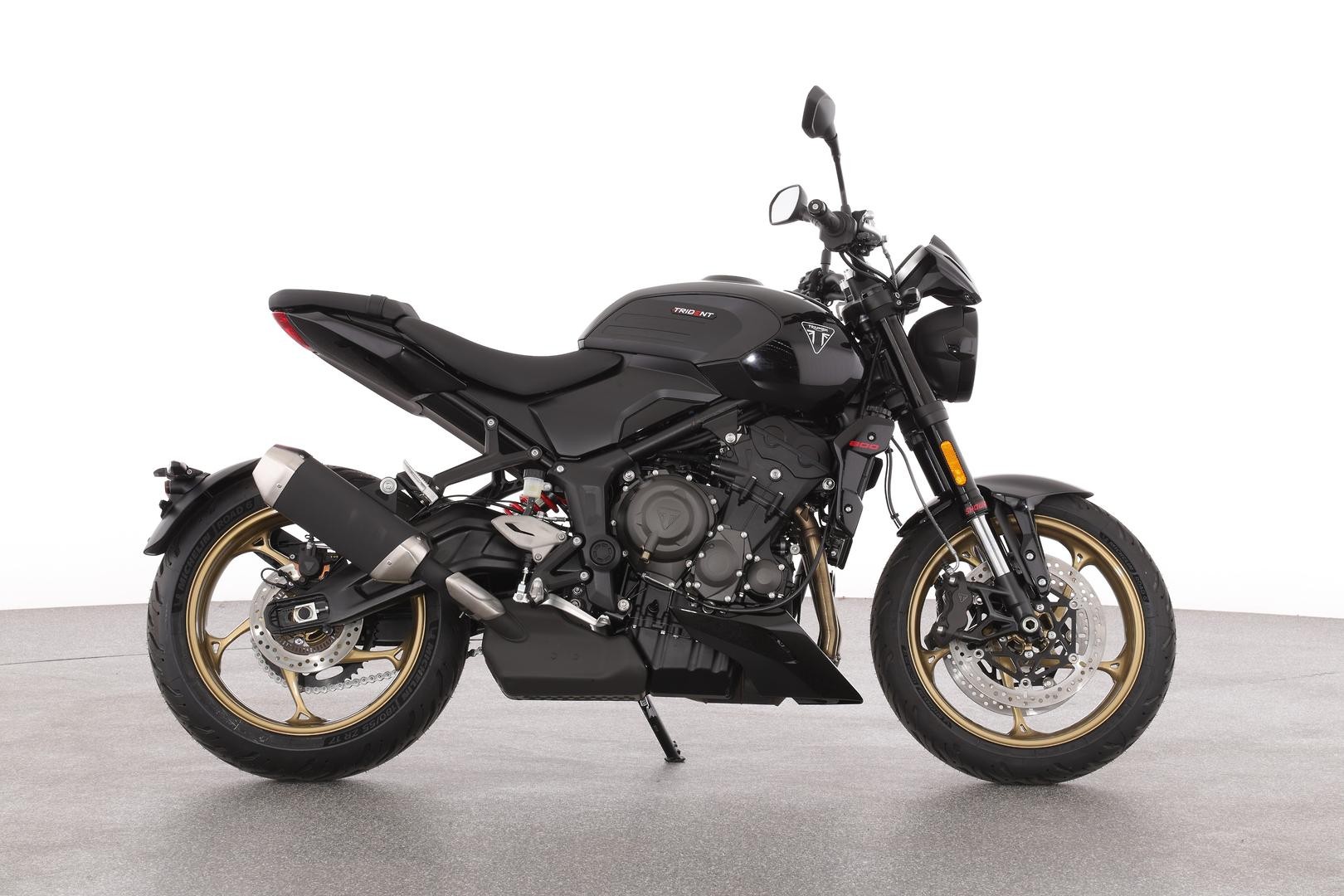 Triumph Trident 800 image 1