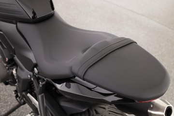 https://dvg-vehicle-assets.s3.amazonaws.com/TRIBLACK/ed6vs912o9a7wx92a9psp2sda.jpg