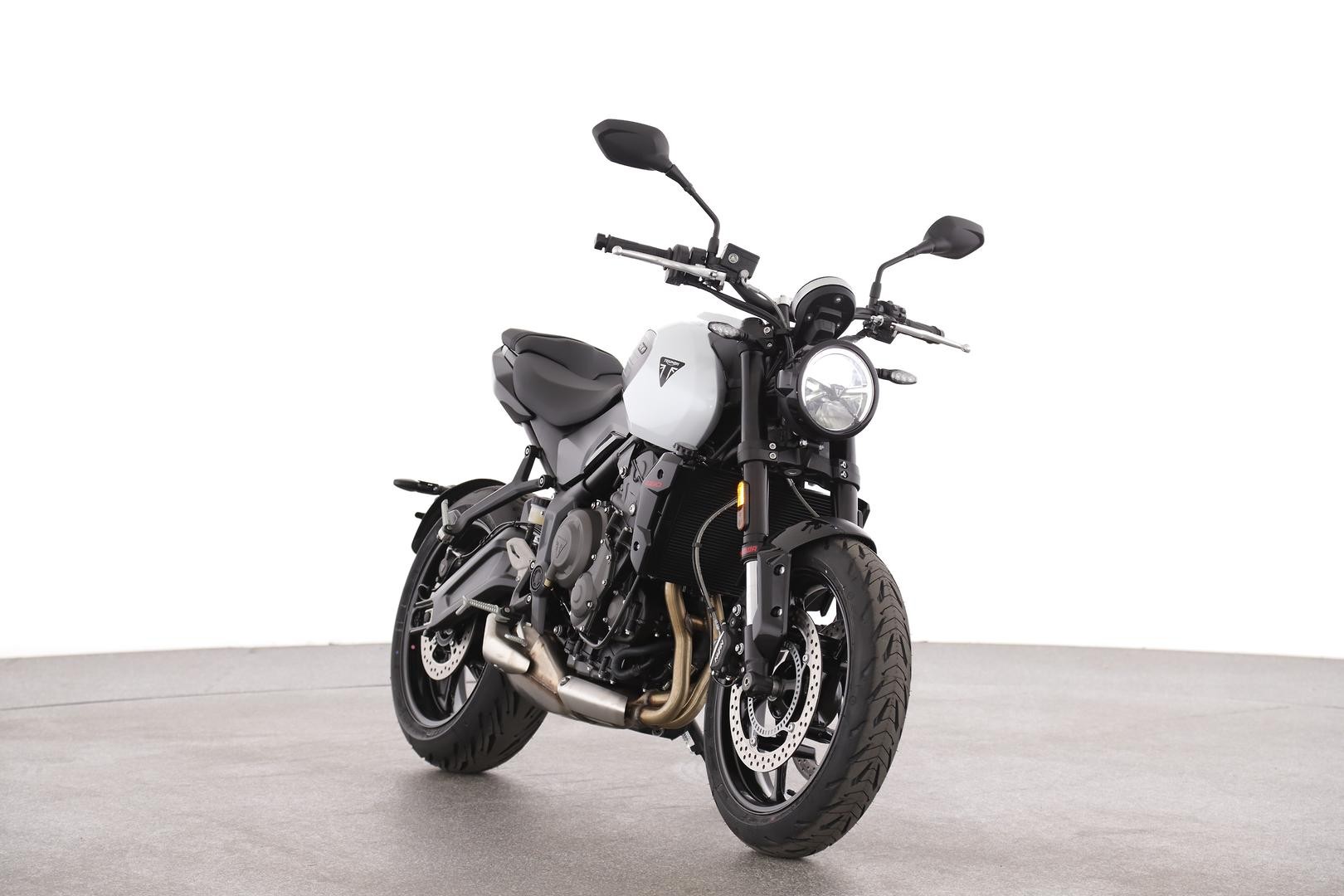 Triumph Trident 660 image 2