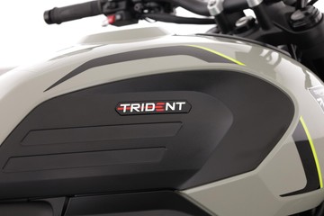 https://dvg-vehicle-assets.s3.amazonaws.com/TRIDENTGREY/1cnzw0s8f0ch0rra7rh9lzdwc.jpg