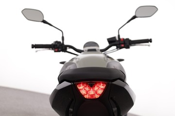 https://dvg-vehicle-assets.s3.amazonaws.com/TRIDENTGREY/edoqcgms5710e5mje828rmdy2.jpg