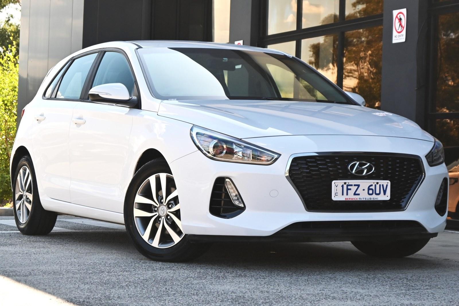 Used 2017 HYUNDAI I30 Active Manual Hatchback for Sale in Berwick