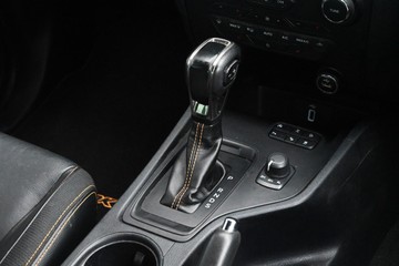 https://dvg-vehicle-assets.s3.amazonaws.com/U12841/4pa5ynu2azn60yvqjaj3mrsdy.jpg
