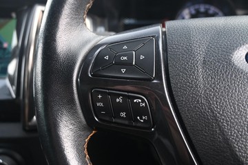 https://dvg-vehicle-assets.s3.amazonaws.com/U12841/h7wn7xfcs5n168s14vtmhiy7.jpg