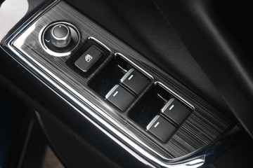 https://dvg-vehicle-assets.s3.amazonaws.com/U13728/9omaq4bzftc1b2v8xj58zlp0a.jpg