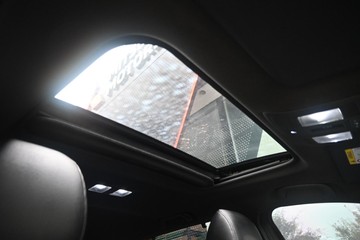 https://dvg-vehicle-assets.s3.amazonaws.com/U13728/atu224etbexeuigc1s5irgfav.jpg