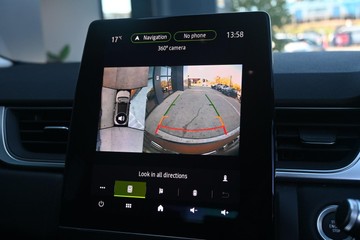 https://dvg-vehicle-assets.s3.amazonaws.com/U13827/c8vepfhkjzf5421doye066vy7.jpg