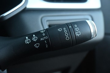 https://dvg-vehicle-assets.s3.amazonaws.com/U13827/f41e1tzjcvqdelsjw5atz7ce7.jpg
