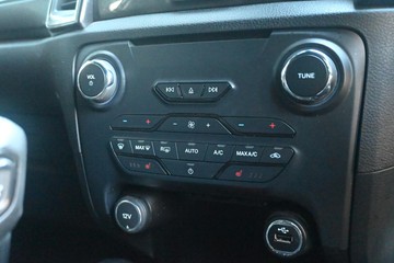https://dvg-vehicle-assets.s3.amazonaws.com/U13953/as94jxwgte0lwd5p7963b41w0.jpg