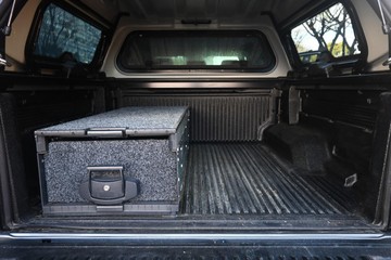https://dvg-vehicle-assets.s3.amazonaws.com/U13953/bsvkc2g51utdhgq7prjd8qhlj.jpg