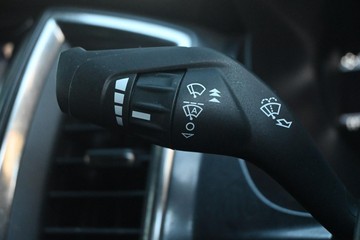 https://dvg-vehicle-assets.s3.amazonaws.com/U13953/dcyjkf7zrk61czlbwegb7bsn0.jpg