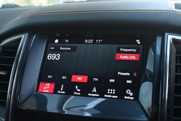 https://dvg-vehicle-assets.s3.amazonaws.com/U13953/evkw5htv46qfgryz02ib7rdzn.jpg