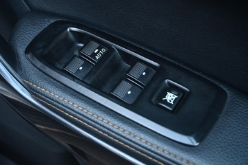 https://dvg-vehicle-assets.s3.amazonaws.com/U13953/f1tpc356rypvurtdpbdk75ur4.jpg