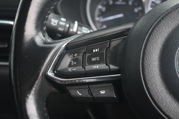 https://dvg-vehicle-assets.s3.amazonaws.com/U13992/833s3r3piu4enwk50hq524lyj.jpg