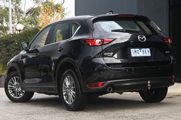 https://dvg-vehicle-assets.s3.amazonaws.com/U13992/bqmckpcdy64bki16888gv83x9.jpg