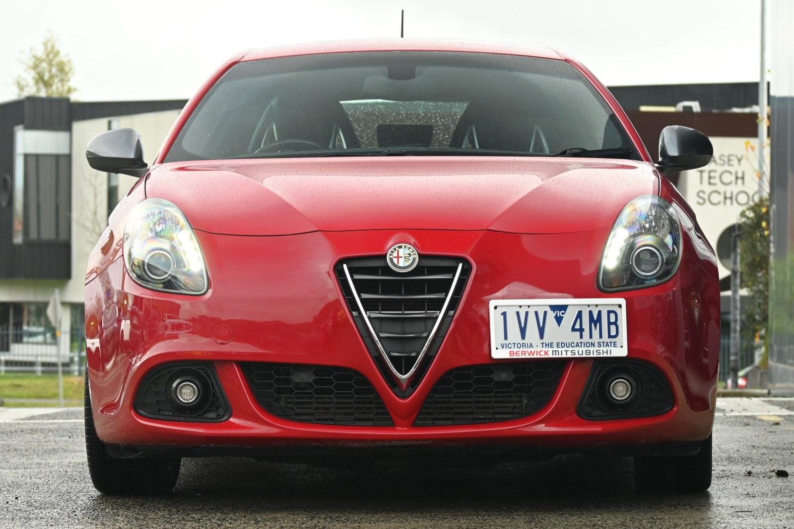 Alfa Romeo Giulietta image 2