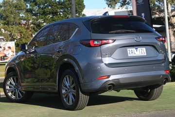 https://dvg-vehicle-assets.s3.amazonaws.com/U14148/1u2rq6o6usc4ey8pi8f7kt2i6.jpg