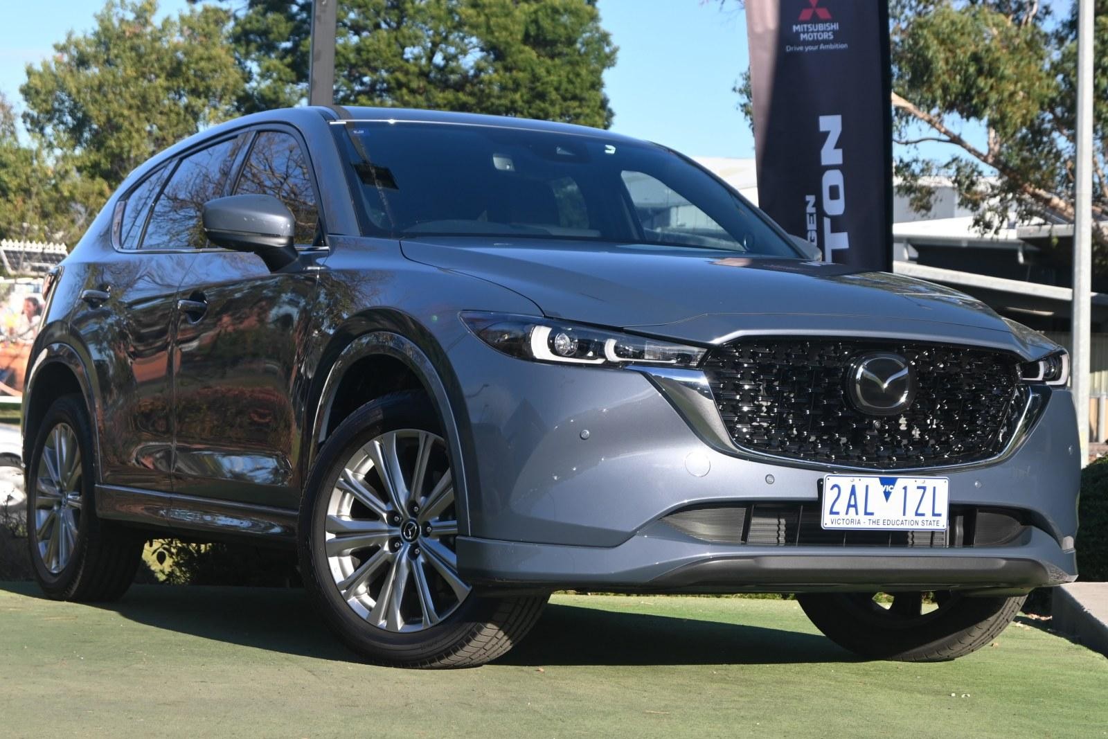 Mazda Cx-5 image 1