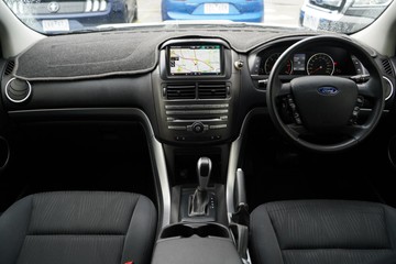 https://dvg-vehicle-assets.s3.amazonaws.com/U14208/vhmy3dw4wfx0zsif5uyd90a2.jpg