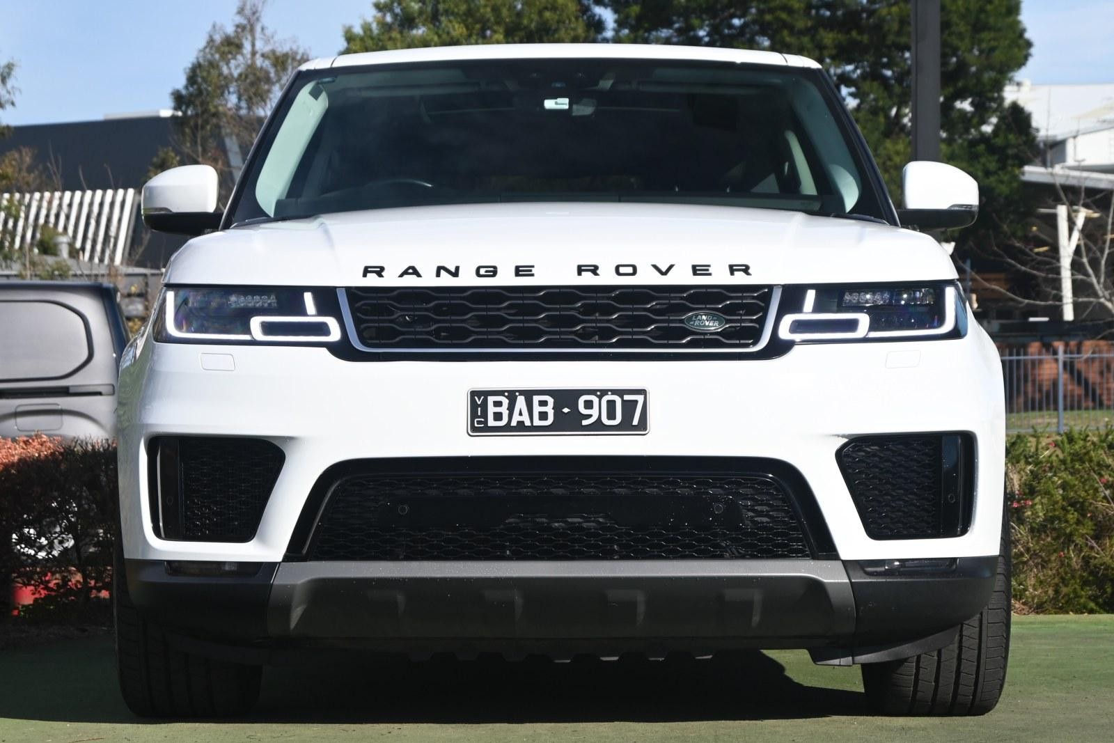 Land Rover Range Rover Sport image 2