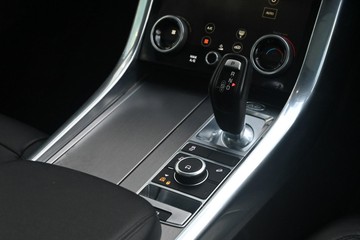https://dvg-vehicle-assets.s3.amazonaws.com/U14214/eeru1qwqarflhnpb90i7kzq96.jpg