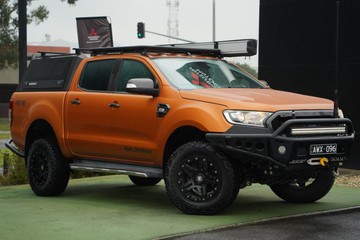 https://dvg-vehicle-assets.s3.amazonaws.com/U14342/5prz4i8atvjh2eox04vqisini.jpg
