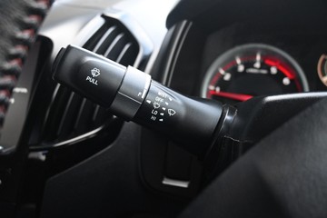 https://dvg-vehicle-assets.s3.amazonaws.com/U14414/1wvpaib6lgre3cl2l777x29uy.jpg
